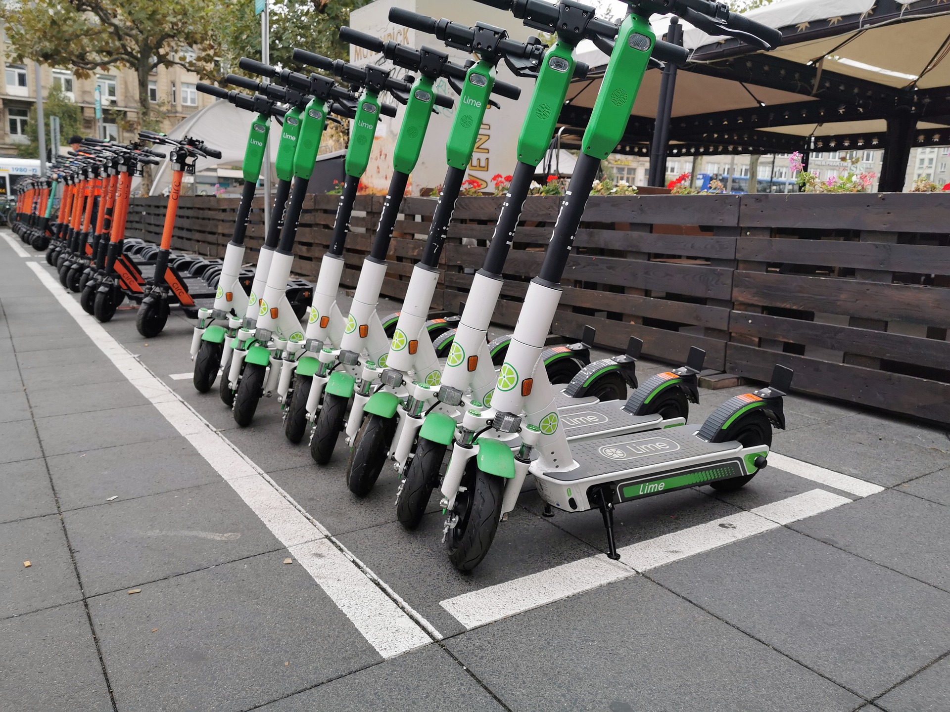 Get Ready to See Electric Bikes and Scooters in Downtown Jacksonville